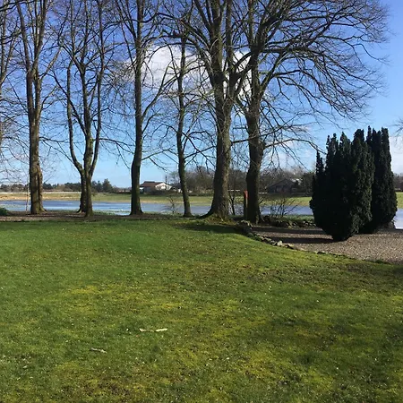 Kongeakroen 2* Lintrup