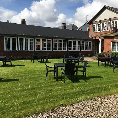 Kongeakroen 2* Lintrup